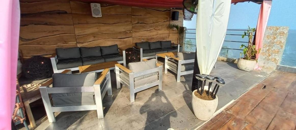 Mai Hotel Conakry Eksteriør billede